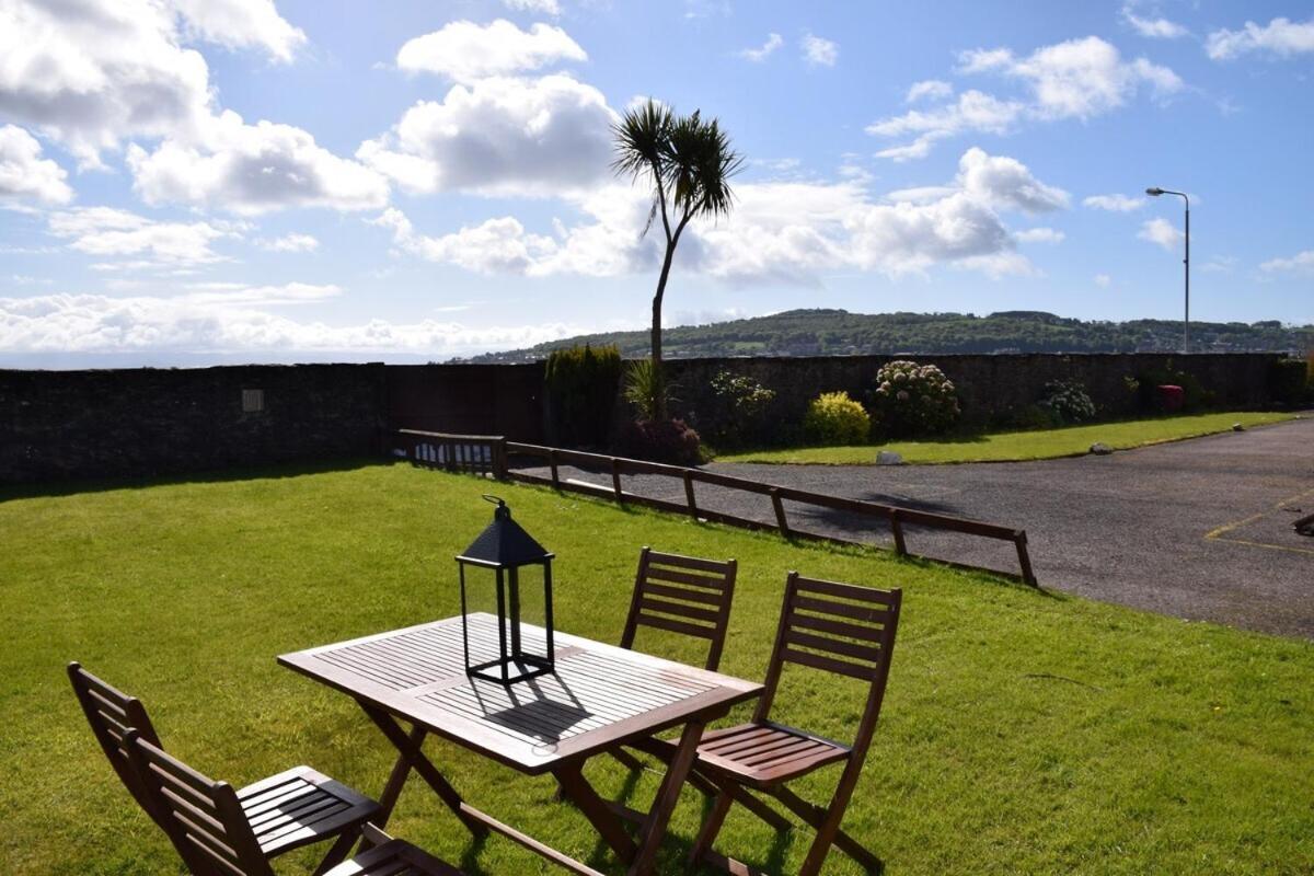 One Marine Place Port Bannatyne Exteriér fotografie